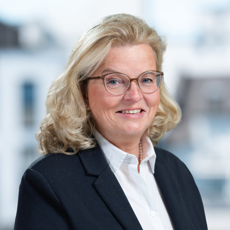  Birgit Schl�ter